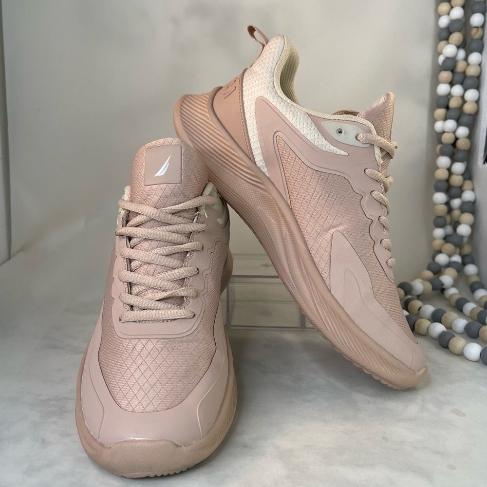Náutica Freezia sneaker shoes women’s 7 light mauve color